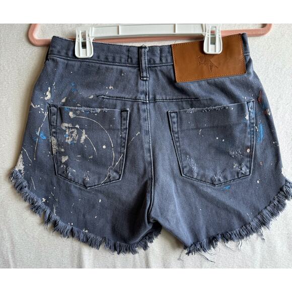 One x One Teaspoon Distressed Jean Shorts Trendy Short Shorts Button Fly - Picture 2 of 12